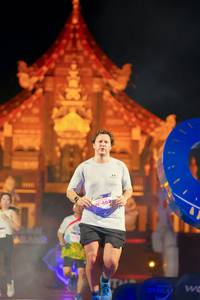 BIB: 300, 462, 
                            <button type="button" onclick="openModal(22470955)" class="btn btn-primary btn-sm float-right btn-popup" data-toggle="modal" data-target=".modal-high-quality">
                        <i class="fas fa-shopping-cart"></i> Add to Cart
                    </button>
                                            <button type="button" onclick="isThisMe(22470955, true)" class="btn btn-success btn-sm float-right btn-popup btn-isme hidden" data-toggle="tooltip" data-placement="bottom" title="นี่คือรูปของคุณใช่ไหม คลิกที่นี่เพื่อเอาเข้าอัลบั้ม">
                        <i class="fas fa-plus"></i> Add to album
                    </button>
                    <button type="button" onclick="isThisMe(22470955, false)" class="btn btn-warning btn-sm float-right btn-popup btn-isnotme hidden">
                        <i class="fas fa-ban"></i> Remove from album
                    </button>